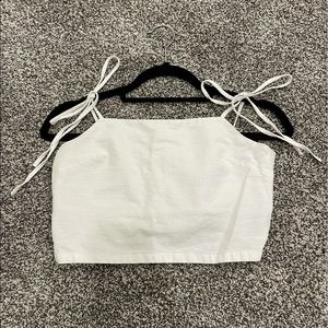 White Linen Brandy Melville (JohnGalt) top